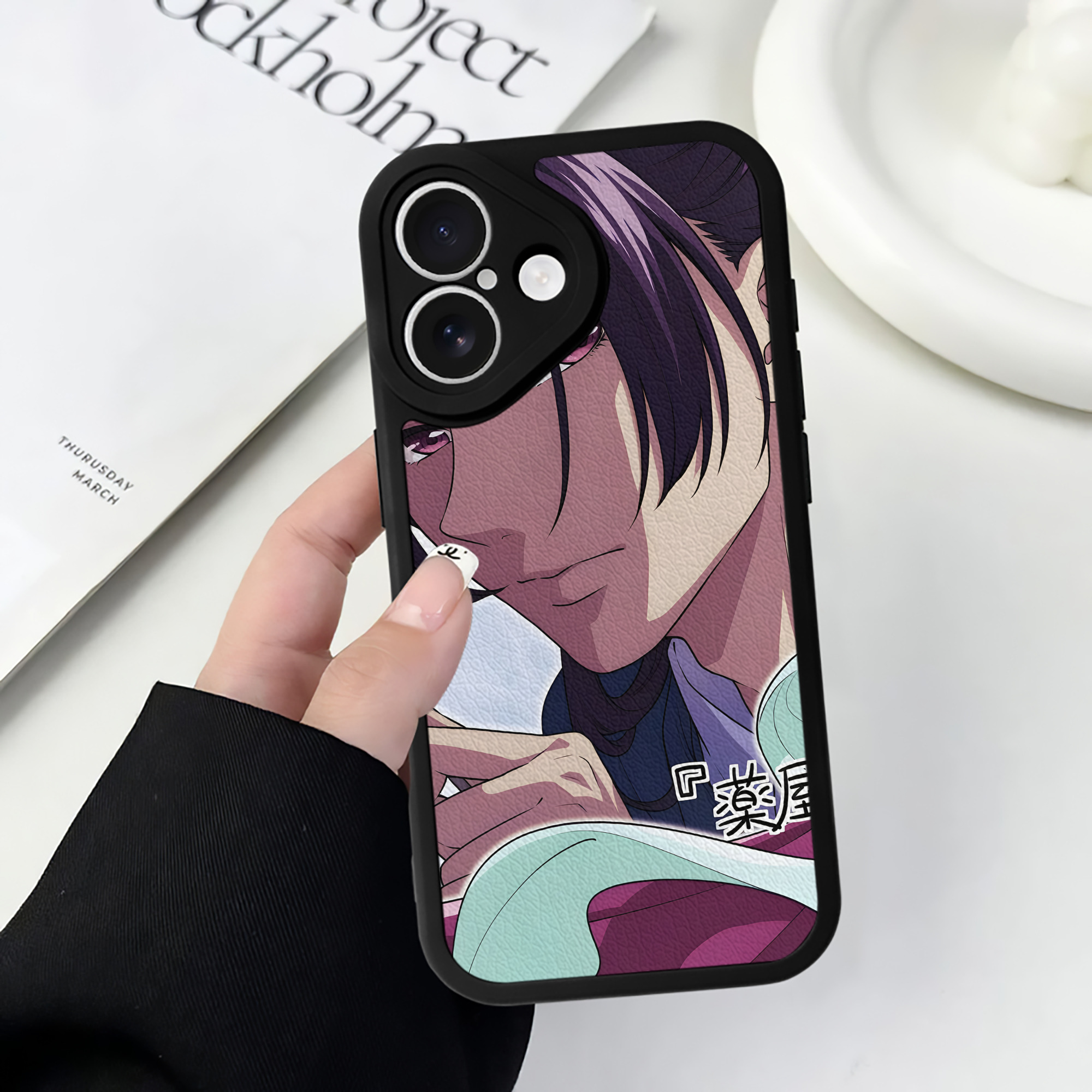 薬屋のひとりごと The Apothecary Diaries 【iPhone 16シリーズ対応】シリコンスマホケース（レザー調） 材質：シリコン